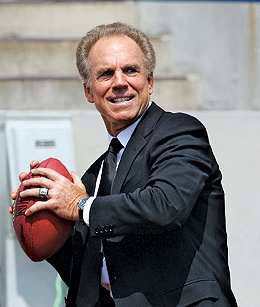 Roger Staubach profile